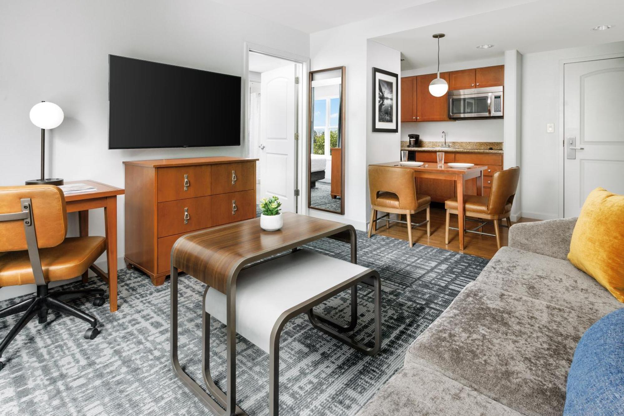 Homewood Suites By Hilton Портсмут Экстерьер фото